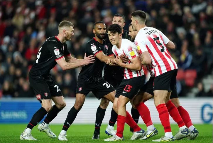 Soi kèo Rotherham vs Sunderland, 2h45 ngày 22/2 – Hạng Nhất Anh