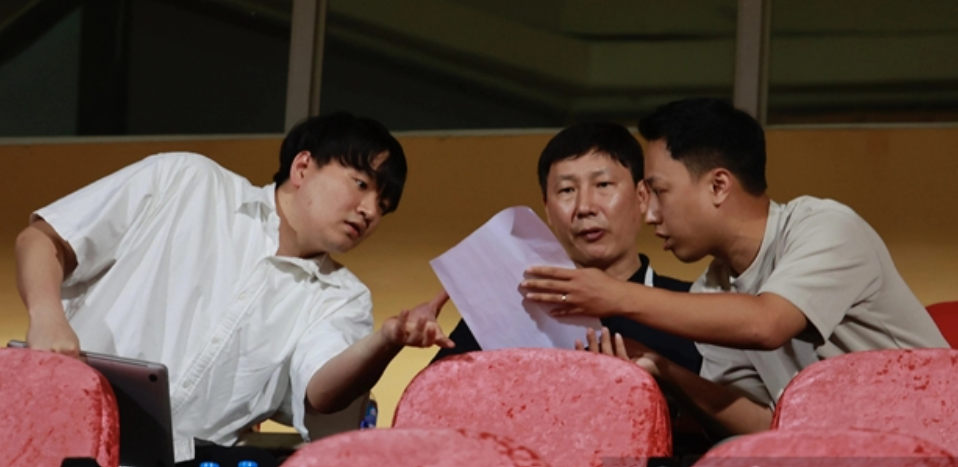 Kim Sang-sik tự tin dẫn dắt bóng đá Việt Nam tới thành công