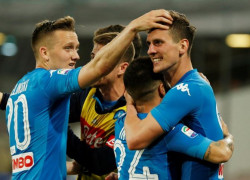 Soi kèo Frankfurt vs Napoli, 3h ngày 22/2 – Champions League