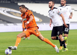 Soi kèo Spezia vs Juventus, 0h00 ngày 20/2 – Serie A